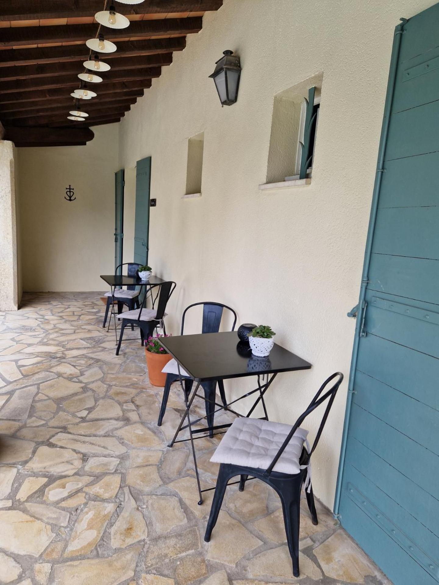 Mas Armelin Bed & Breakfast Tarascon Ngoại thất bức ảnh